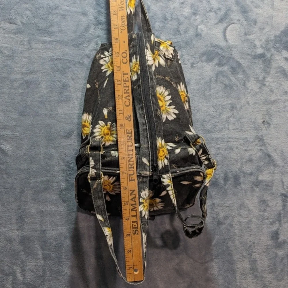 Vintage Sassaby Daisy Floral Mini Backpack Black He Loves Me 90s Sling Bag Y2K